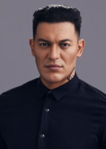 Alexander Wraith
as Dee