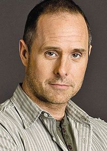 Paul Schulze
as Eddie Walzer