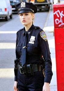 Leelee Sobieski
as Jennifer 