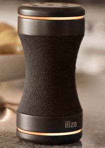 Olenka Wos Kimball
as Iliza