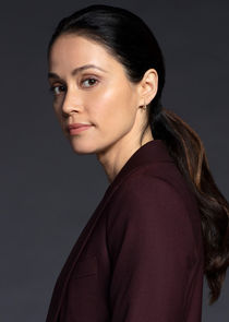Fernanda Andrade
as Special Agent Shea Salazar