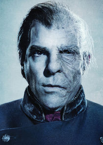 Zachary Quinto
as Charlie Manx