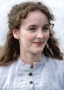 Ann Skelly
as Beth Winters