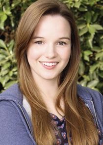 Kay Panabaker
as Daphne Powell