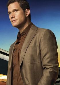 Dylan Walsh
as Sean McNamara
