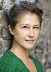 Badria Timimi
as Dr. Bahil