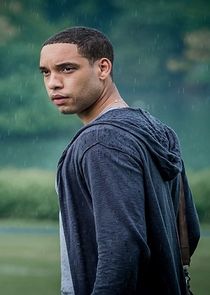 Royce Pierreson
as Dr. Jamie Cole