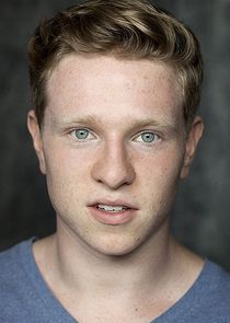 Will Attenborough
as 2nd Lt. Oliver Hurst