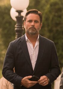 Charles Esten
as Ward Cameron