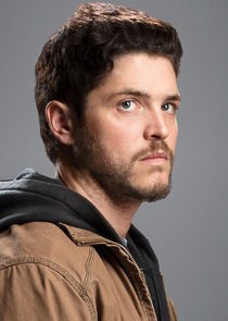 Philip Ettinger
as Garrett Drimmer