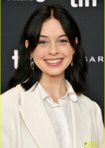 Amanda Fix
as Younger Eleanor Mills