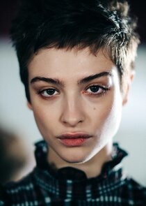 Lera Abova
as Miss All Sunday