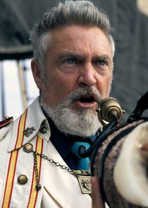 Vincent Regan
as Vice-Admiral Garp