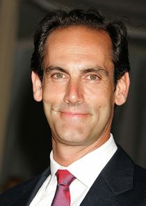 Damian Young
as Jim Rettelsdorf