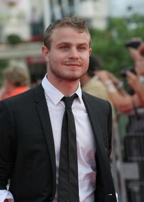Brady Corbet
as Henry Thibodeau