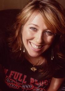 Martha Wainwright
as Angela O'Meara
