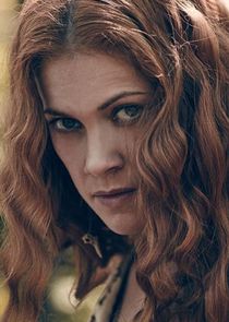 Gillian Alexy
as G'Winveer 