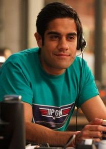 Sacha Dhawan
as Manmeet