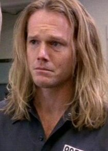 Scott William Winters
as Cyril O'Reily