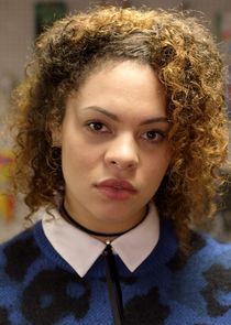 Aurora Burghart
as Viv Allen