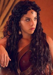 Sophia Lauchlin Hirt
as Ariadne