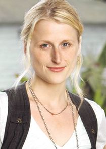 Mamie Gummer
as Mina Minard