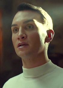 Ari Millen
as Ira Blair