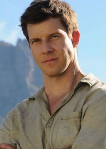 Eric Mabius
as Julius Berger