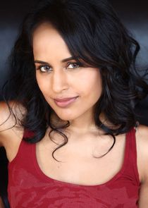 Agam Darshi
as Sunny Patel