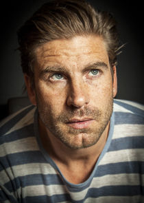 Kevin Janssens
as Jurgen Van Kamp