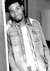 Kel Mitchell
as Kel Kimble