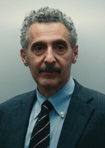 John Turturro
as Irving Bailiff
