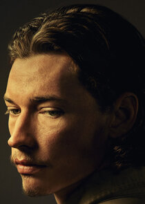 Jacob Lofland
as Cooper Norris