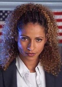 Michelle Hurd
as Detective Monique Jeffries