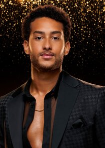 Michols Peña
as Michols Peña