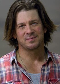 Christian Kane
as Eliot Spencer
