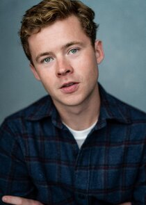 Harry Redding
as William Swire