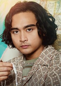 Kristian Ventura
as Simon Elroy