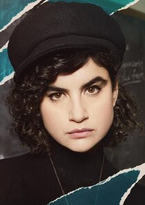 Sarah Yarkin
as Rhonda