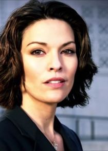 Alana De La Garza
as Deputy D.A. Connie Rubirosa