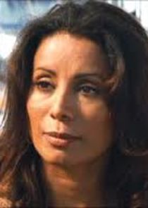 Wanda De Jesus
as Lieutenant Arleen Gonzales