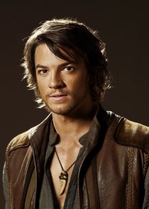 Craig Horner
as Richard Cypher