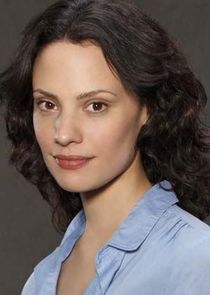 Camille de Pazzis
as Sophie Girard