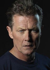 Robert Patrick
as Master Chief Joseph Prosser