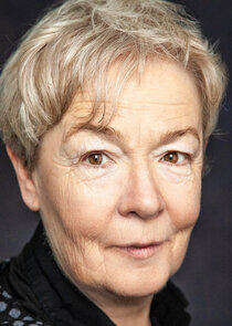 Ruth McCabe
as Betty Battles