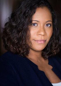 Shareena Clanton
as Djinda