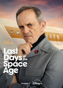 Jacek Koman
as Yvgeny