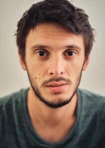 Alastair Michael
as Velvy Schur