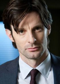Tom Ward
as Dr. Harry Cunningham
