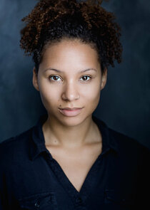 Mali Ann Rees
as Llinos